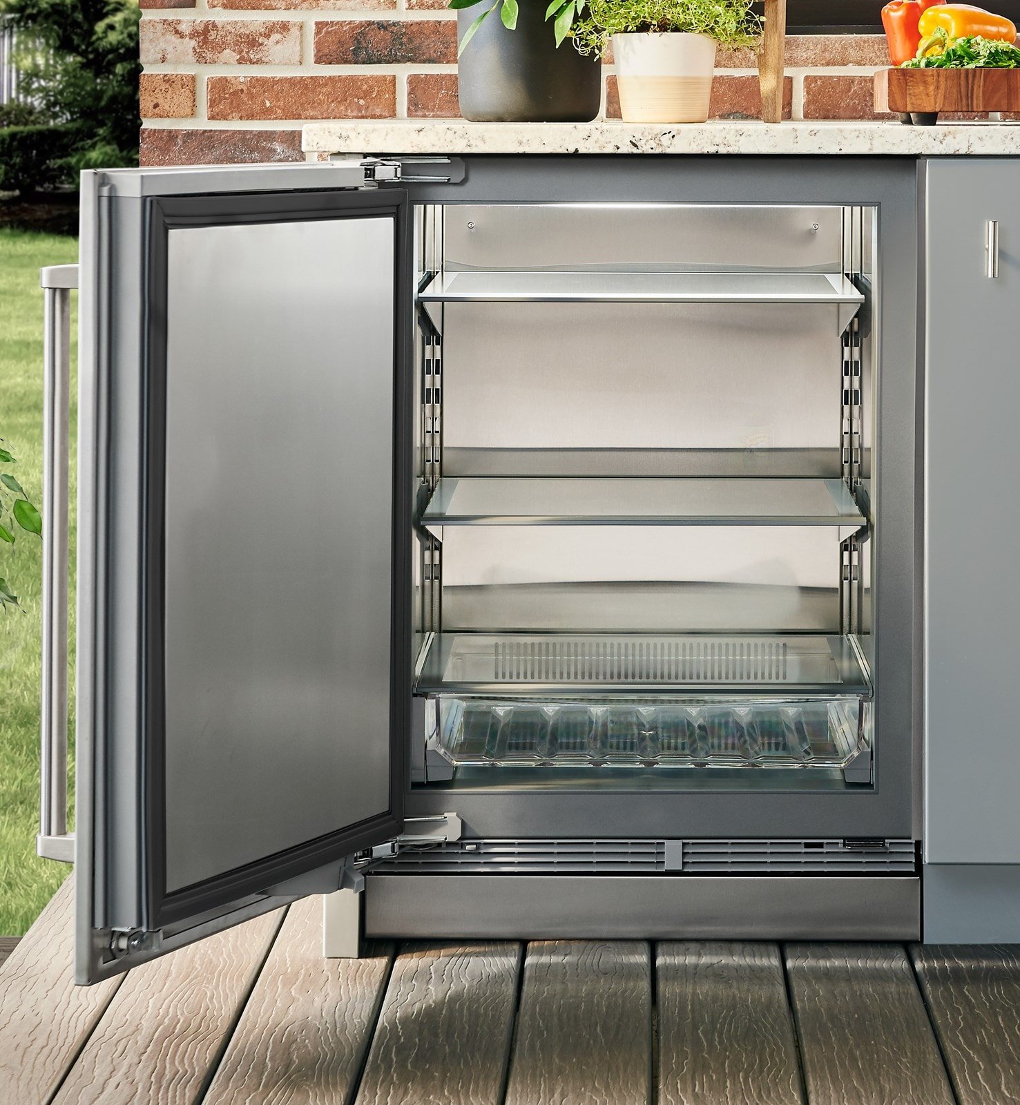 DEU2450RO/L Sub-Zero 24 Inch Designer Compact Outdoor Refrigerator - Panel Ready-2