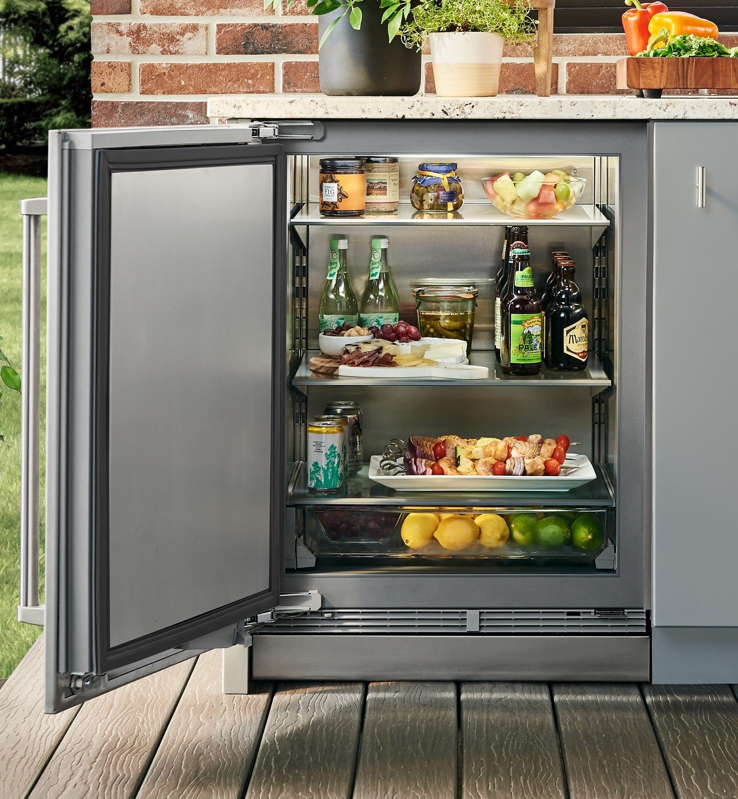 DEU2450RO/L Sub-Zero 24 Inch Designer Compact Outdoor Refrigerator - Panel Ready-4