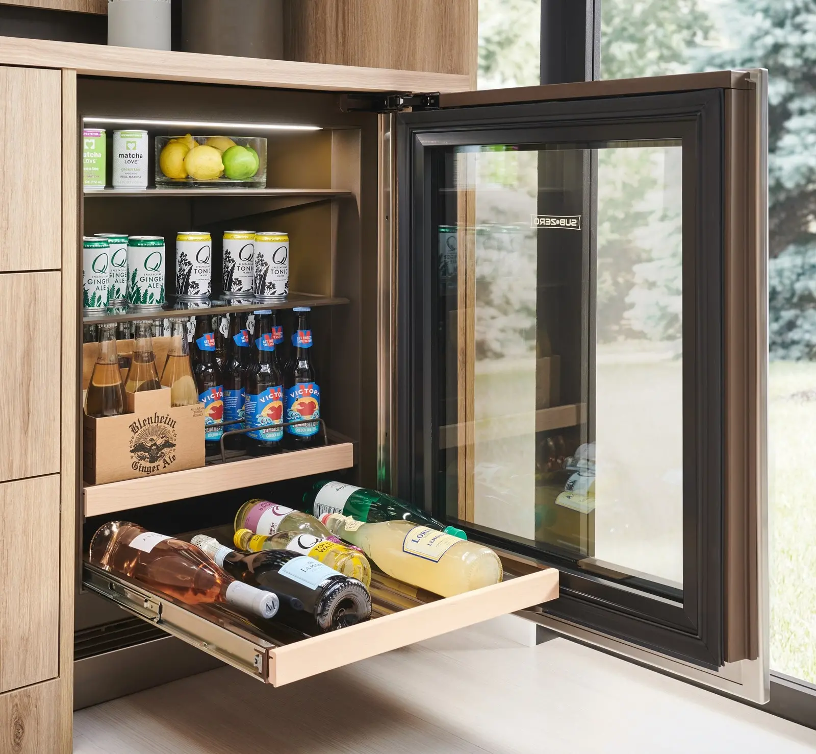 DEU2450BA/L SubZero 24 Inch Undercounter Beverage Center - Left Hinge, Panel Ready-4