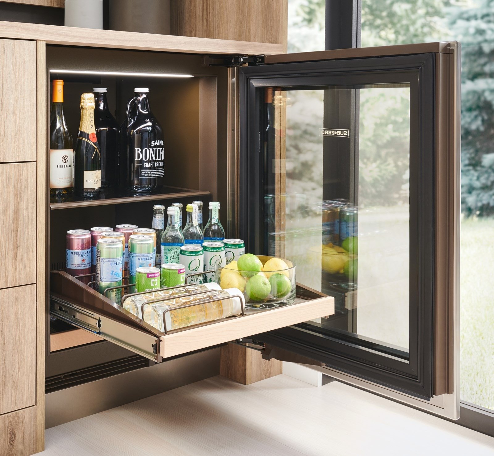 DEU2450BA/R SubZero 24 Inch Undercounter Beverage Center - Right Hinge, Panel Ready-5