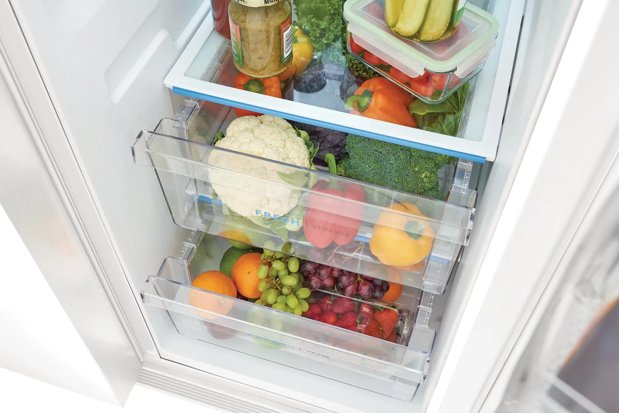 FRSS2623AW Frigidaire 25.6 cu ft Side by Side Refrigerator - White-5