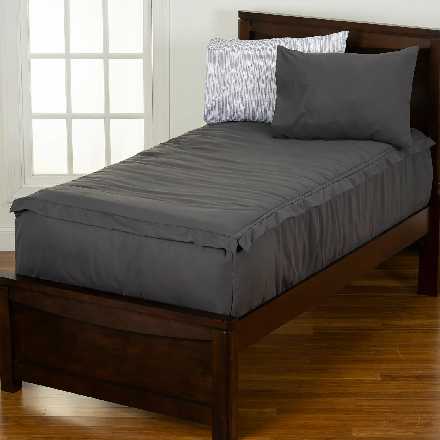 Gray, White, and Black Twin Tech On Bunkie Deluxe Bedding-3