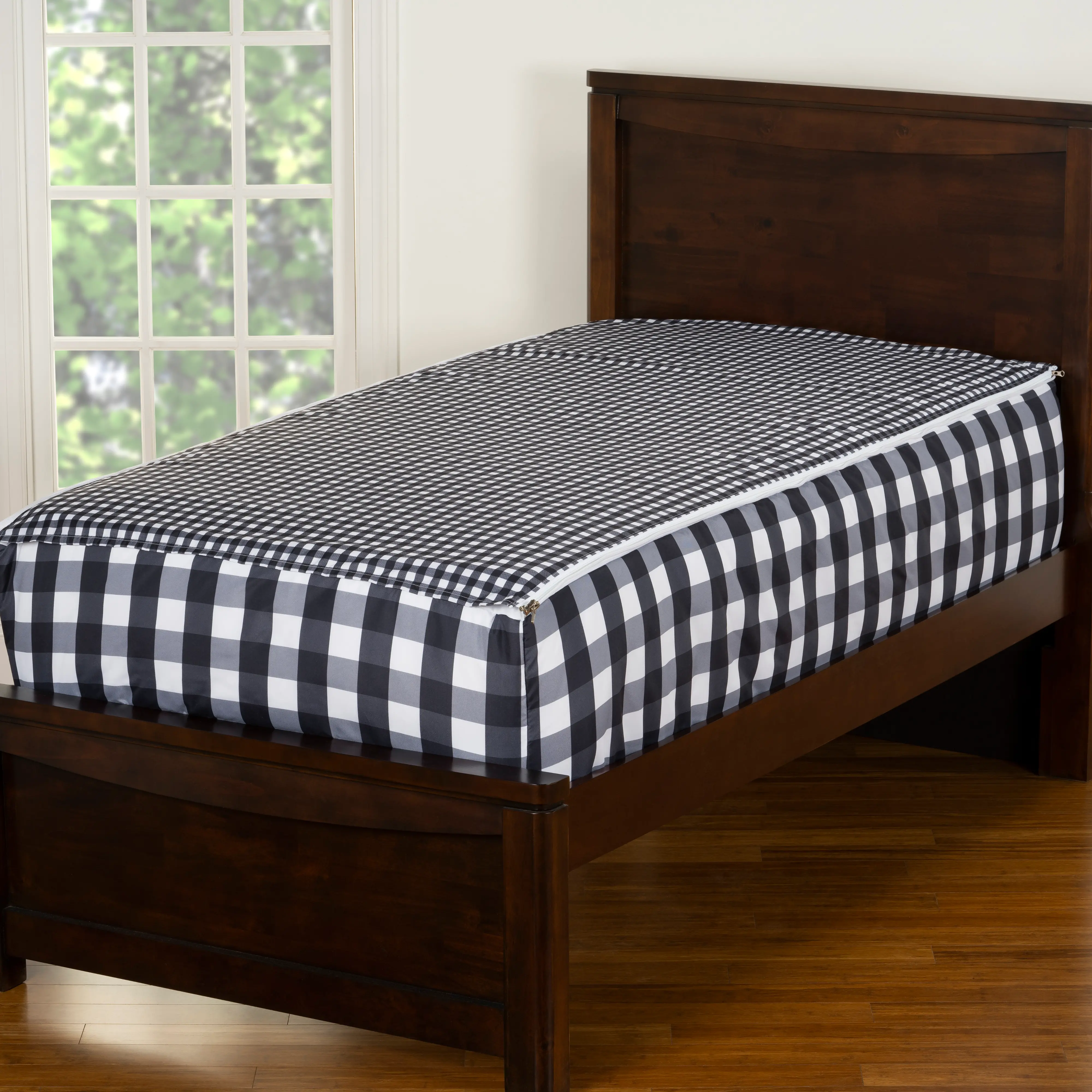 Black and White Twin Check It Twice Bunkie Deluxe Bedding-3