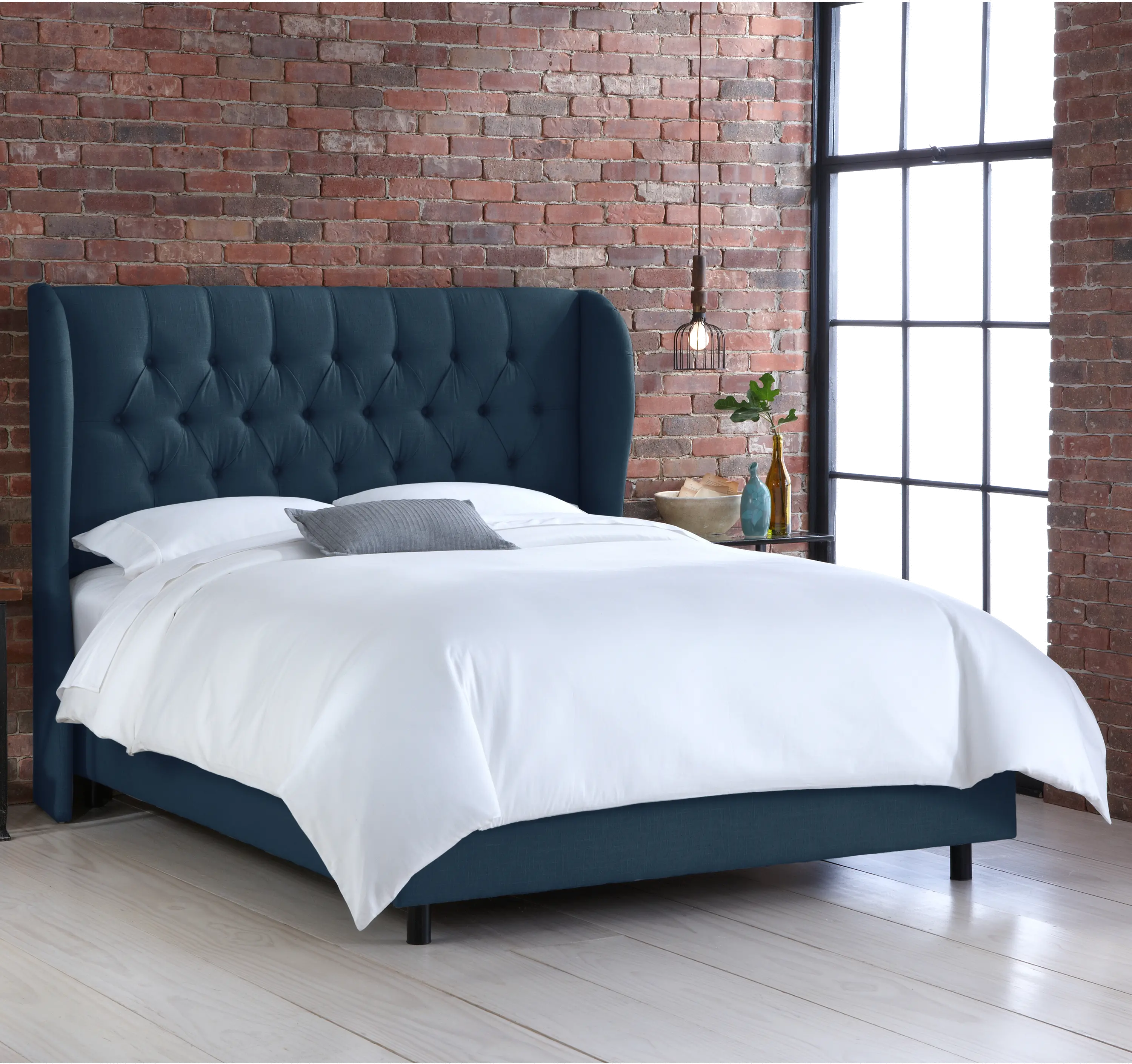 412BEDLNNNV Queen Linen Navy Blue Curved Wingback Upholstered Bed-1