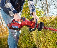 51841 Toro 60-Volt Max Lithium-Ion Electric 24 Hedge Trimmer-6