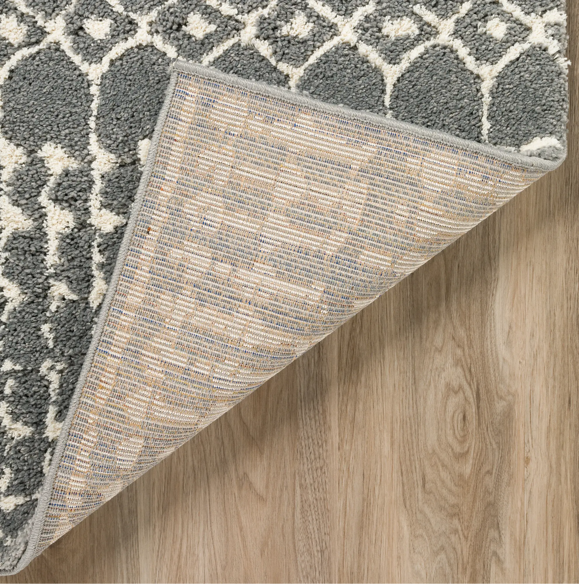 MQ2ME5X7 Marquee 5 x 8 Metal Gray Shag Rug-2
