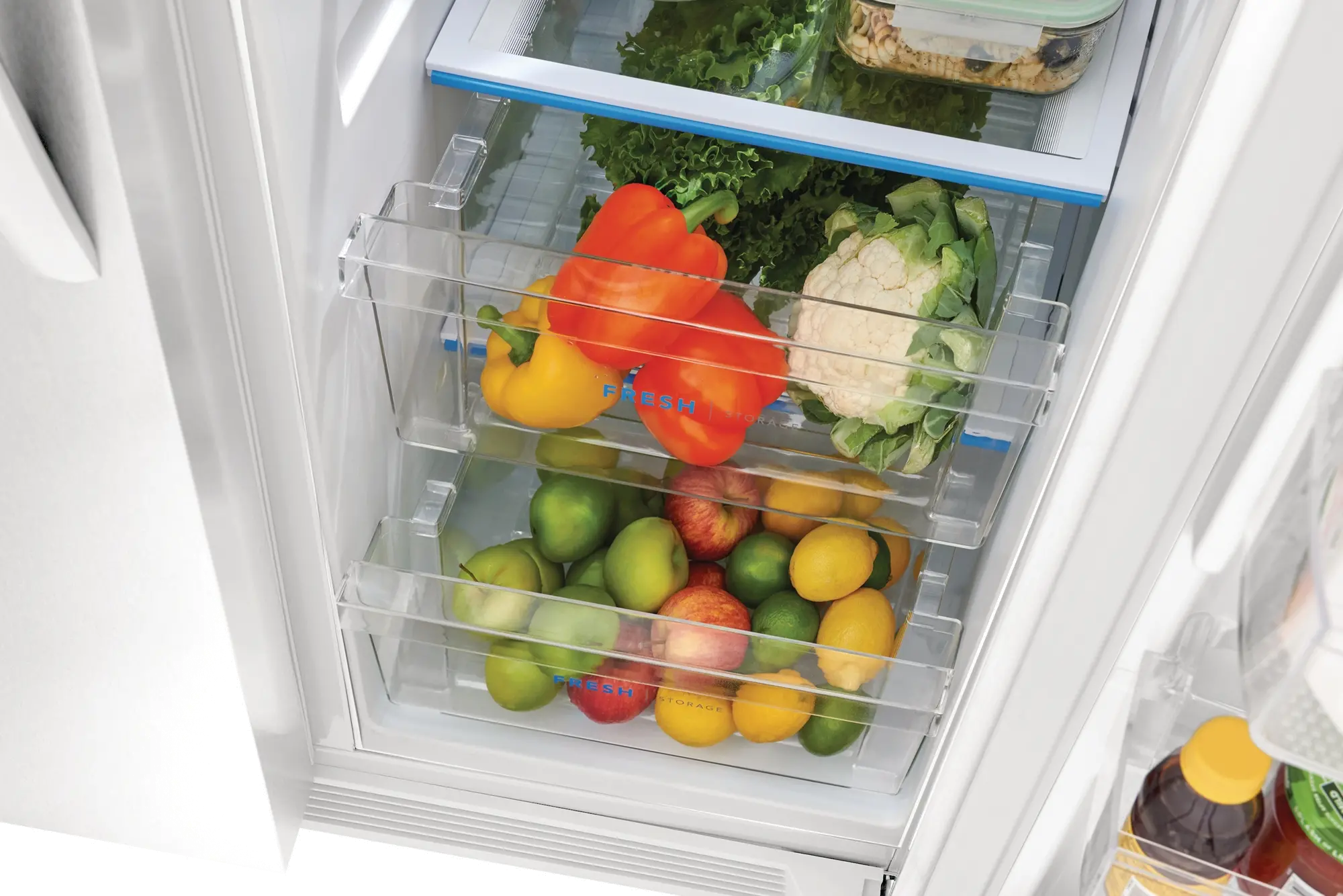 FRSS2323AW Frigidaire 22.3 cu ft Side by Side Refrigerator - 33 W White-6
