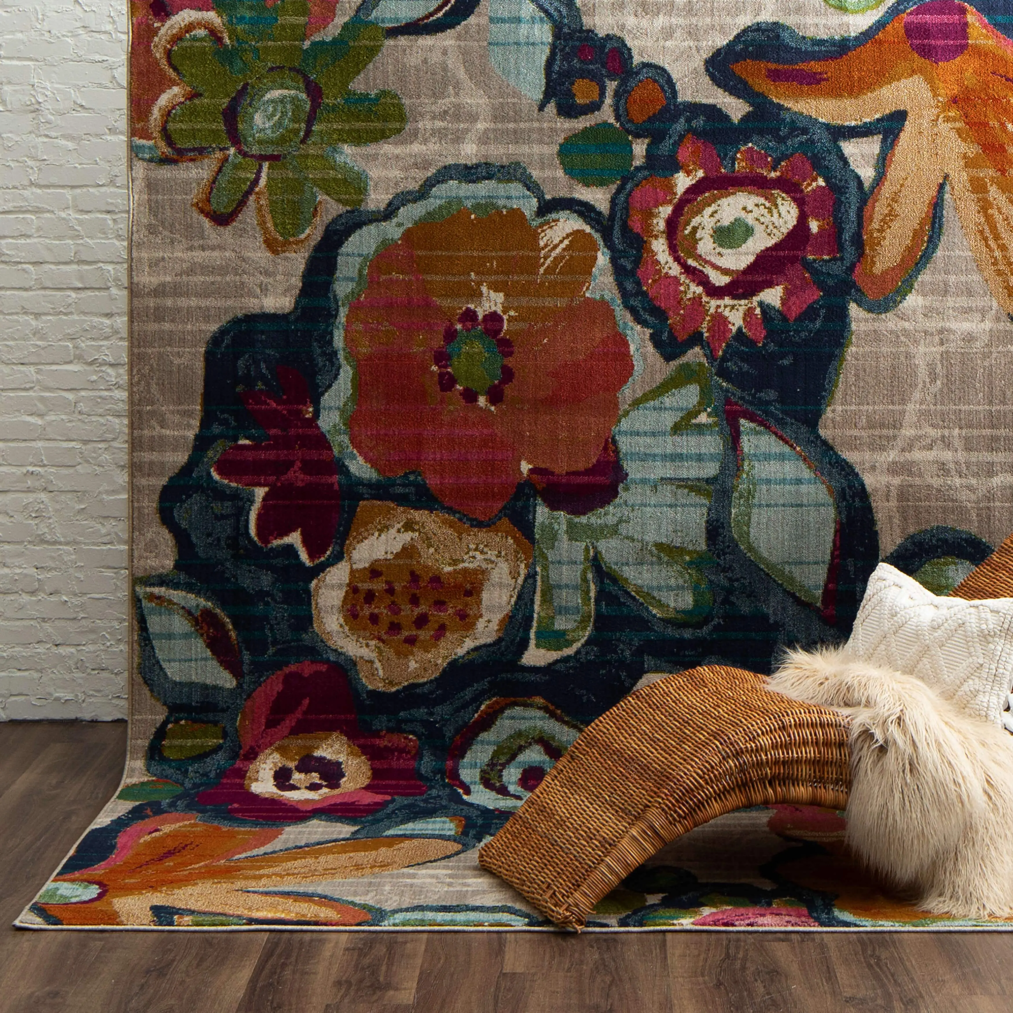 92225-57011 Meraki 5 x 8 Sarala Lapis Floral Area Rug-2