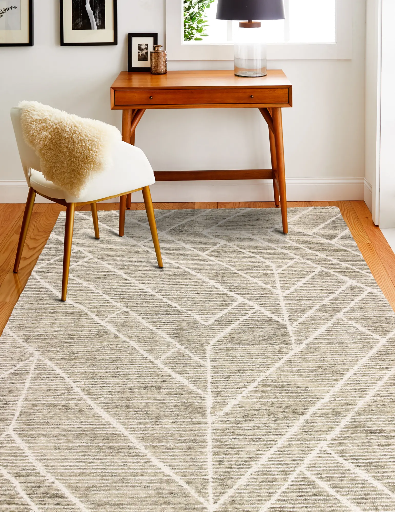 Venezia 8 x 10 Ean Wheat Area Rug-2