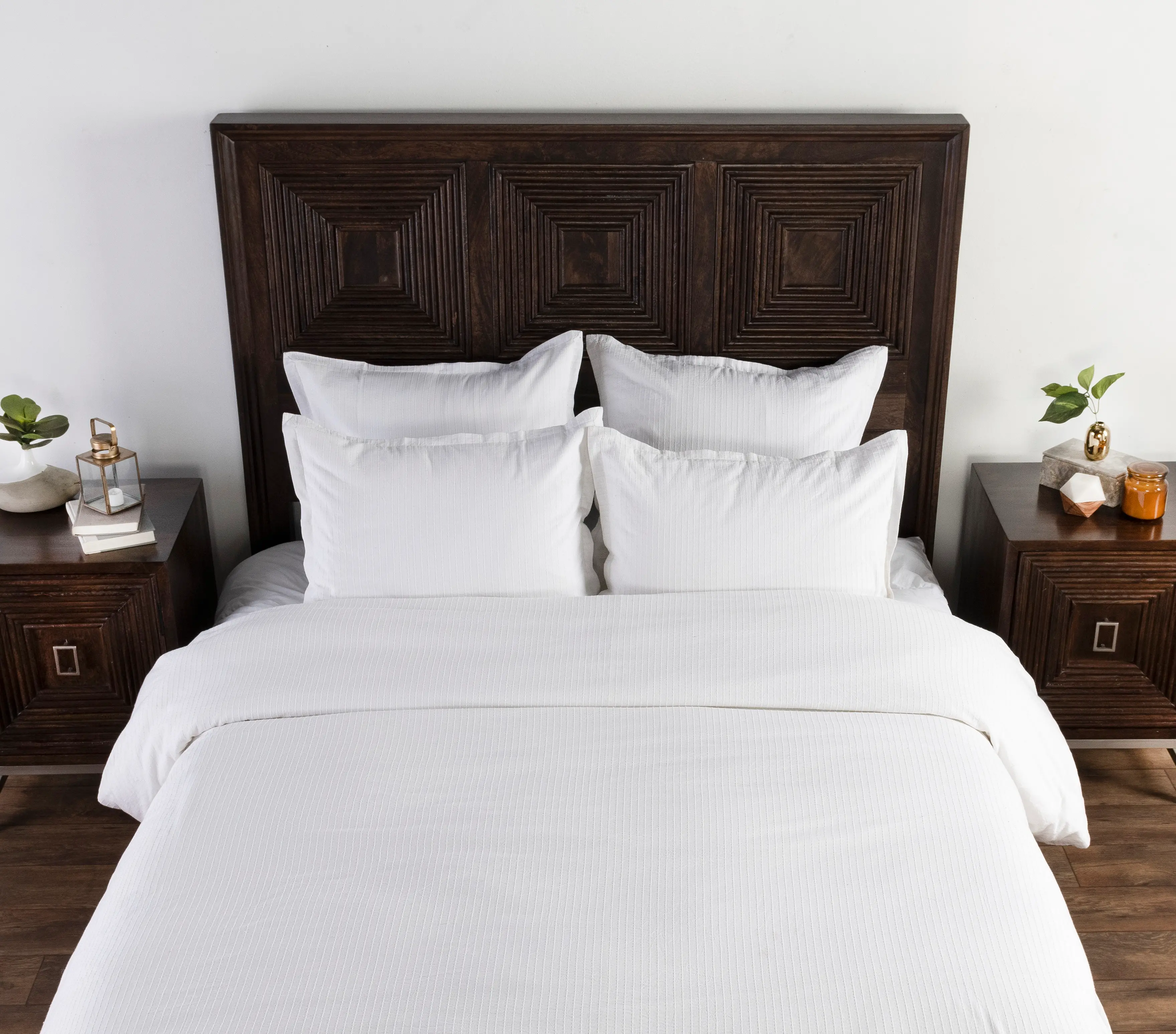 Karina White 3 Piece Queen Bedding Collection-2