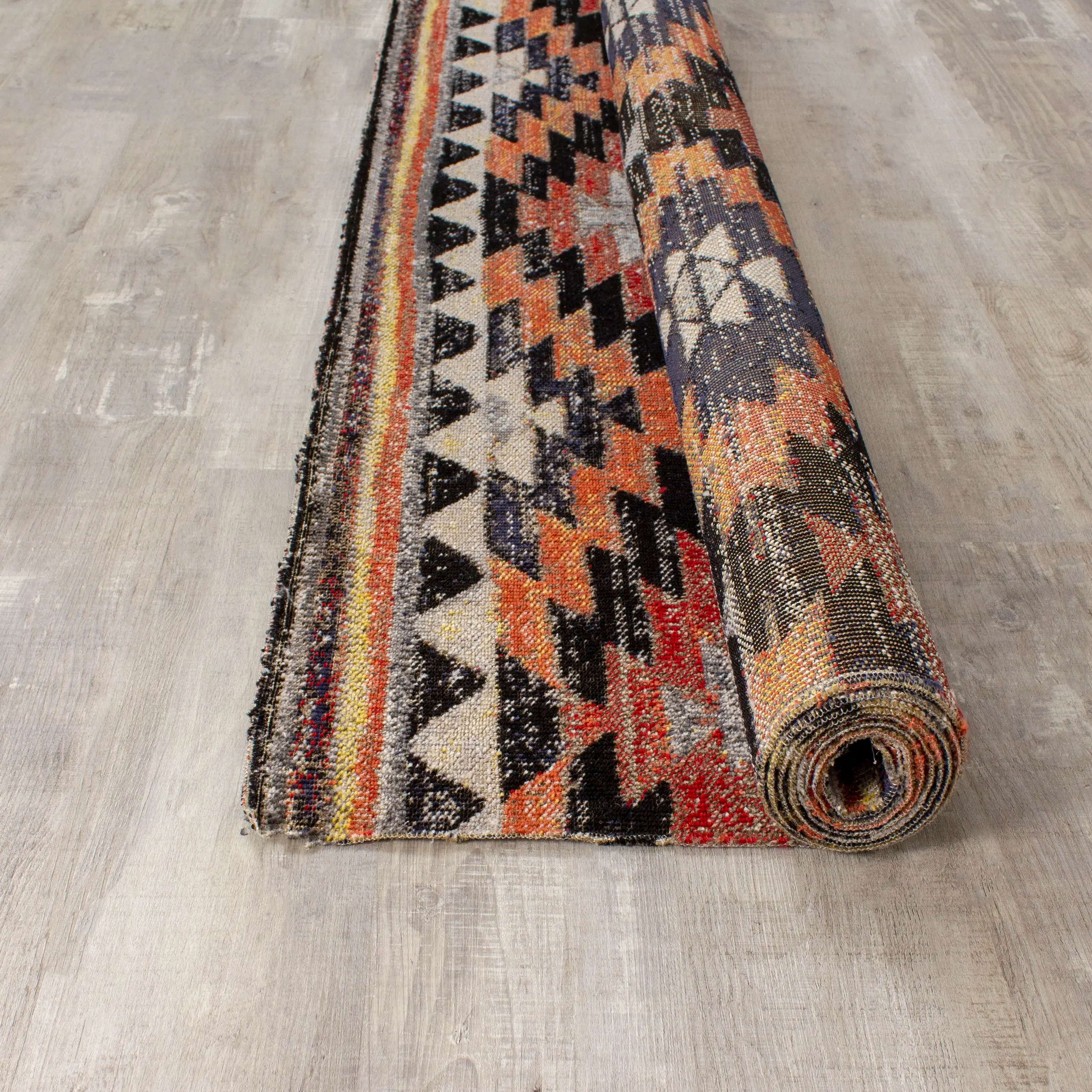 Sara 8' x 11' Tribal Red Orange Area Rug-7