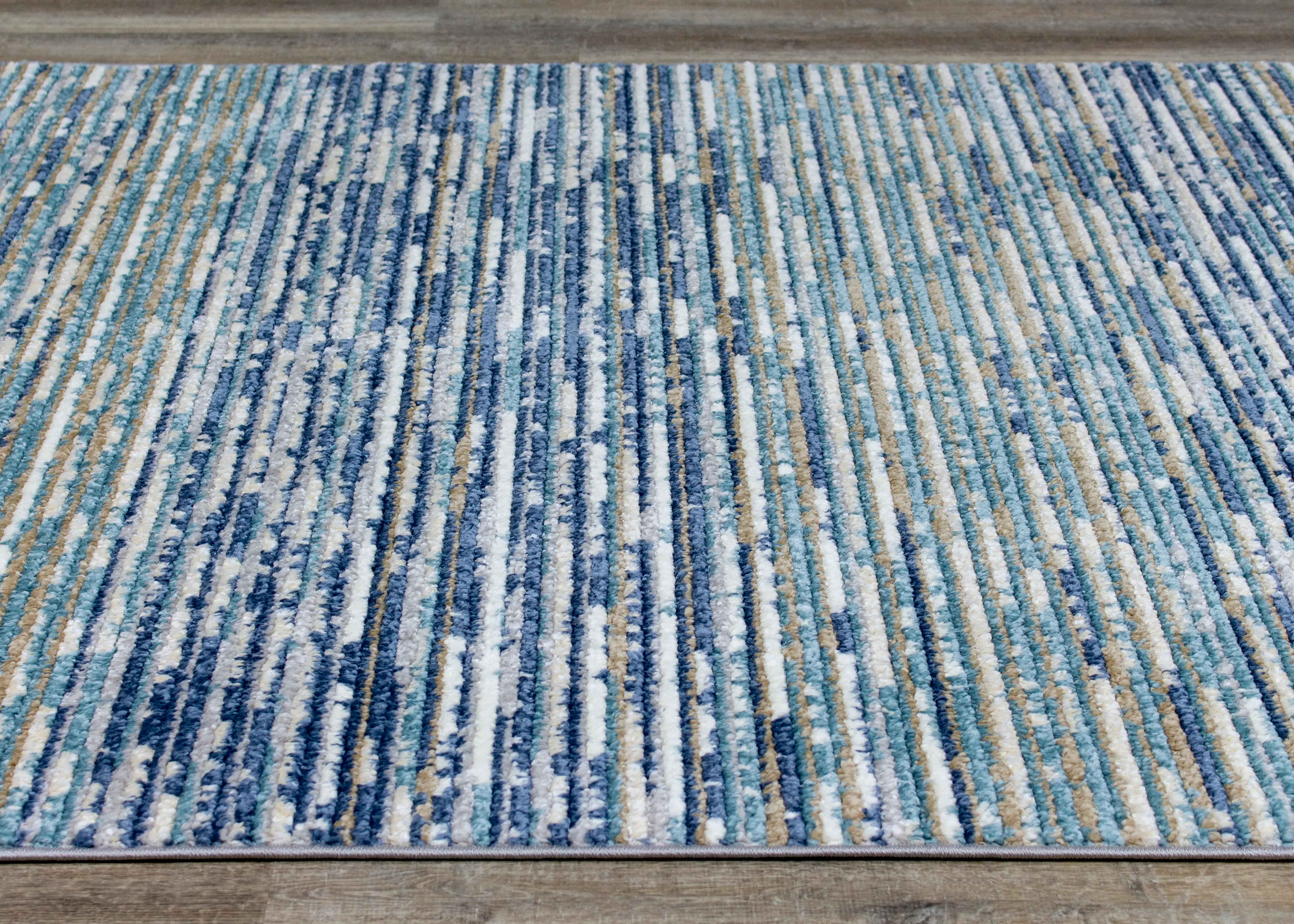 Calabar 5' x 8' Contemporary Blue White Area Rug-3
