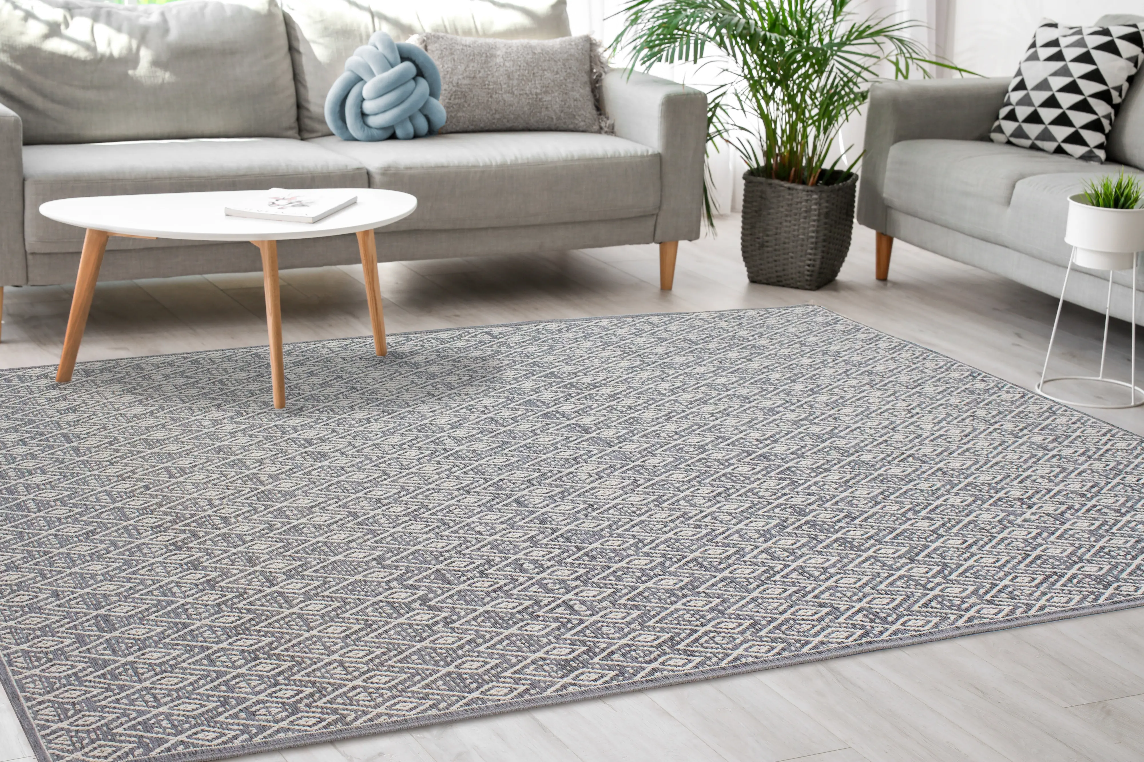 Vista 5 x 8 Diamond Gray Cream Area Rug-3