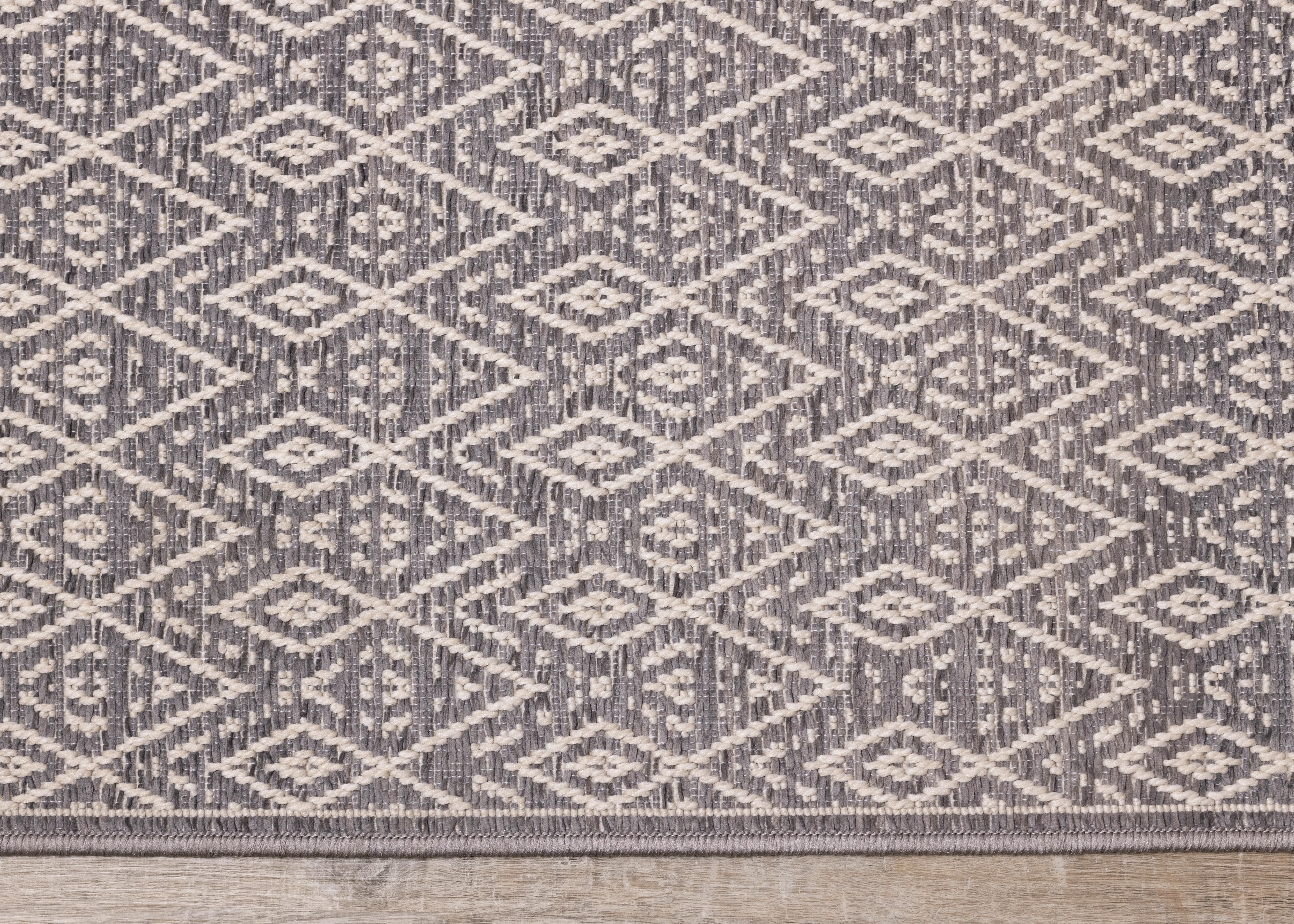 Vista 5 x 8 Diamond Gray Cream Area Rug-8