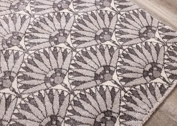 Safi 5 x 8 Art Deco Geometric Gray Area Rug-4