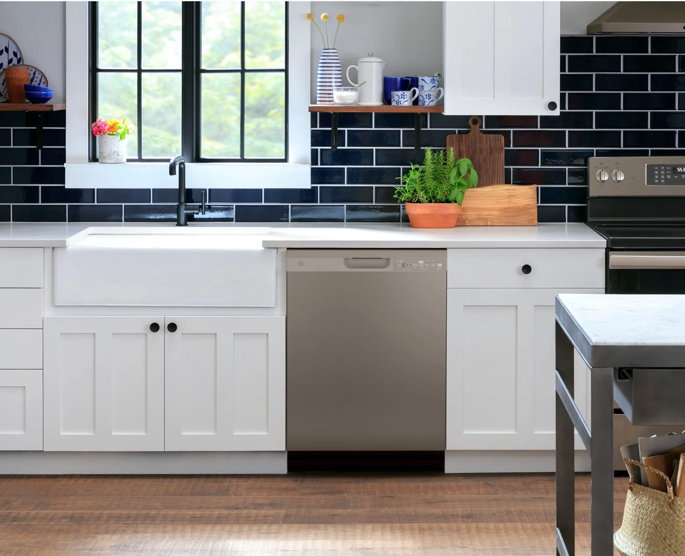 GDF550PMRES GE Front Control Dishwasher - Slate-5