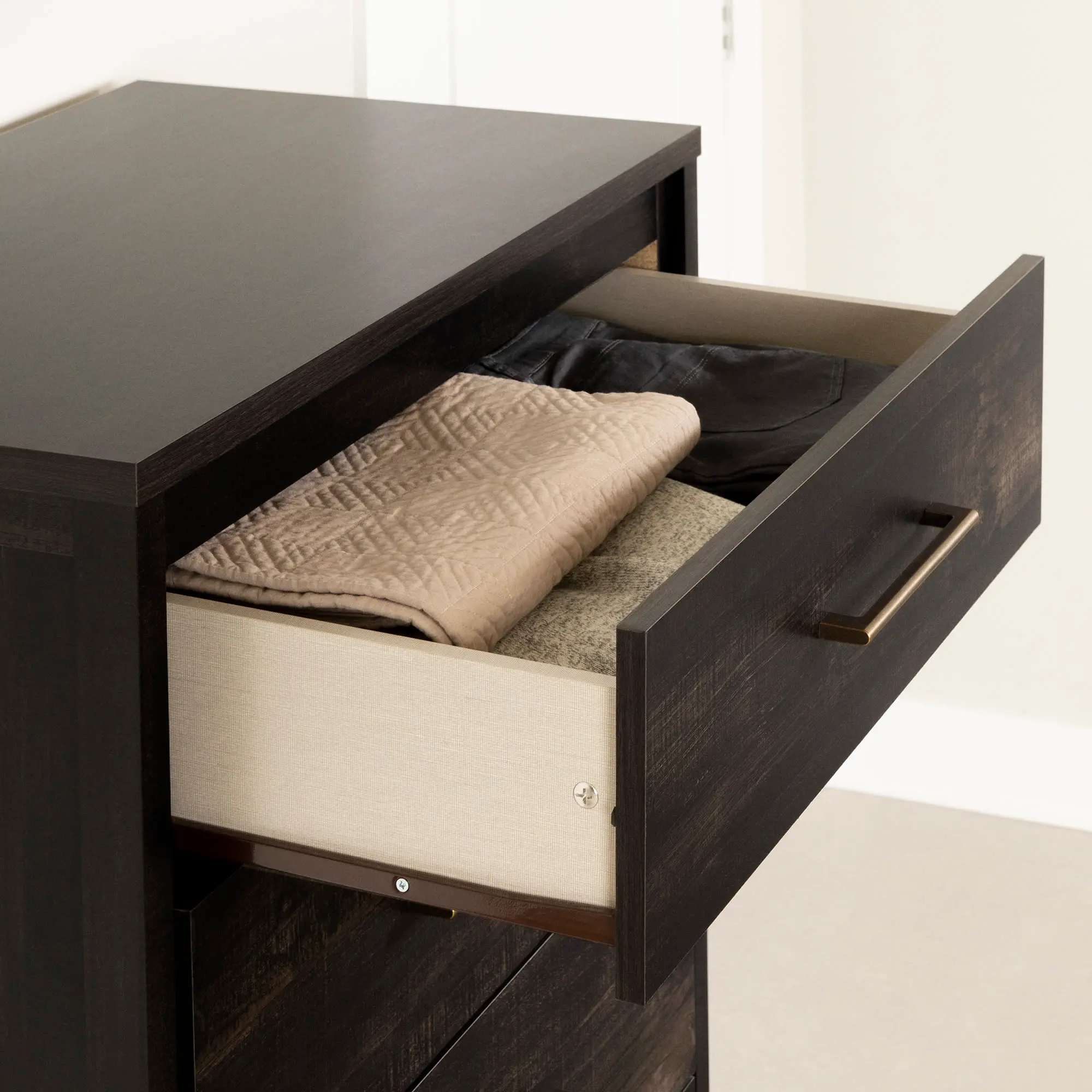 13558 Gravity Rubbed Black 5 Drawer Chest-4