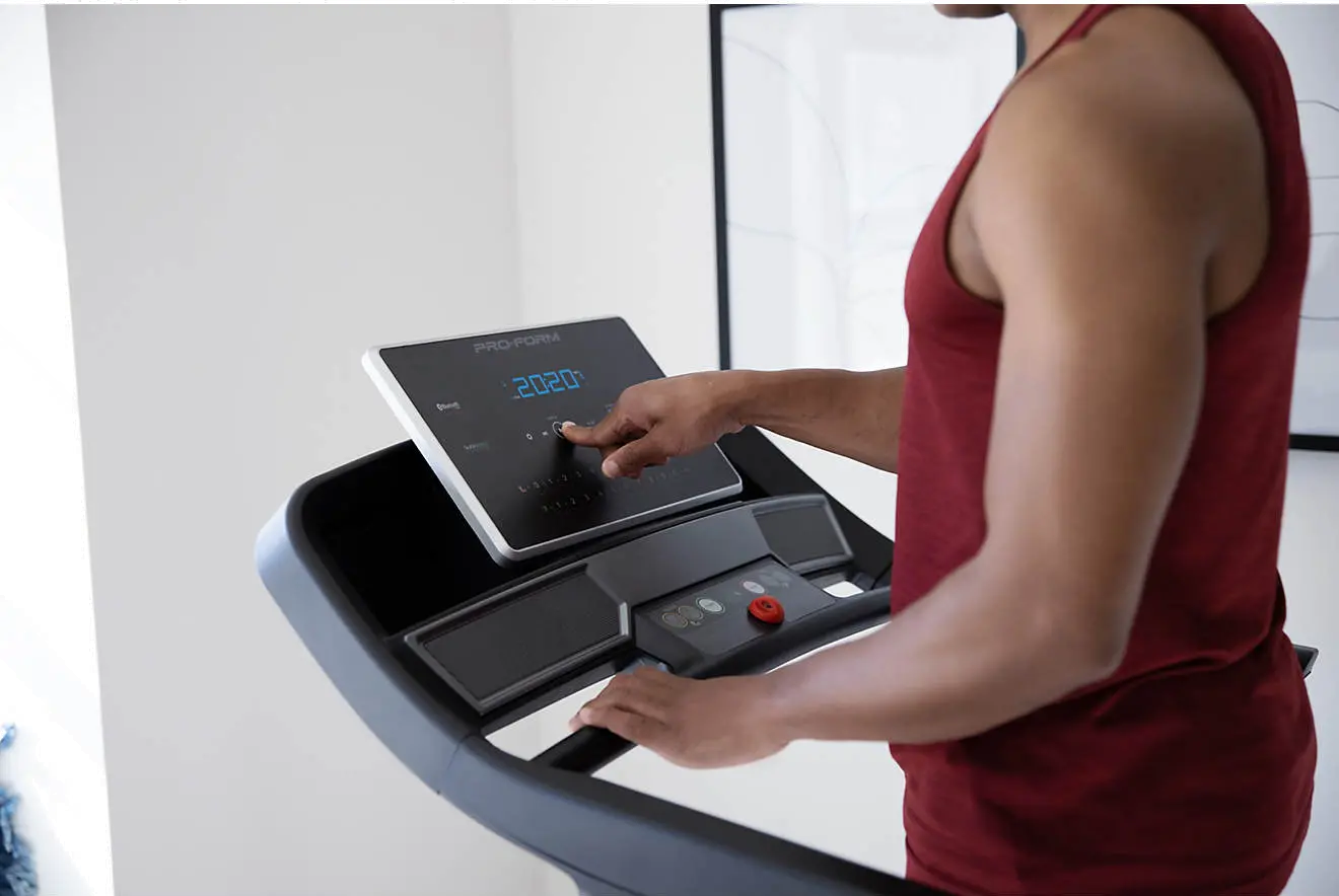 iFIT Proform Sport 3.0 Smart Folding Treadmill-2