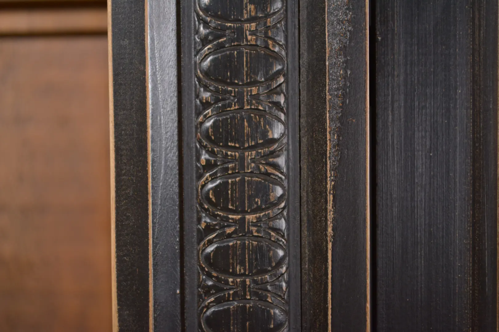 Palma Antique Black Display Cabinet-3