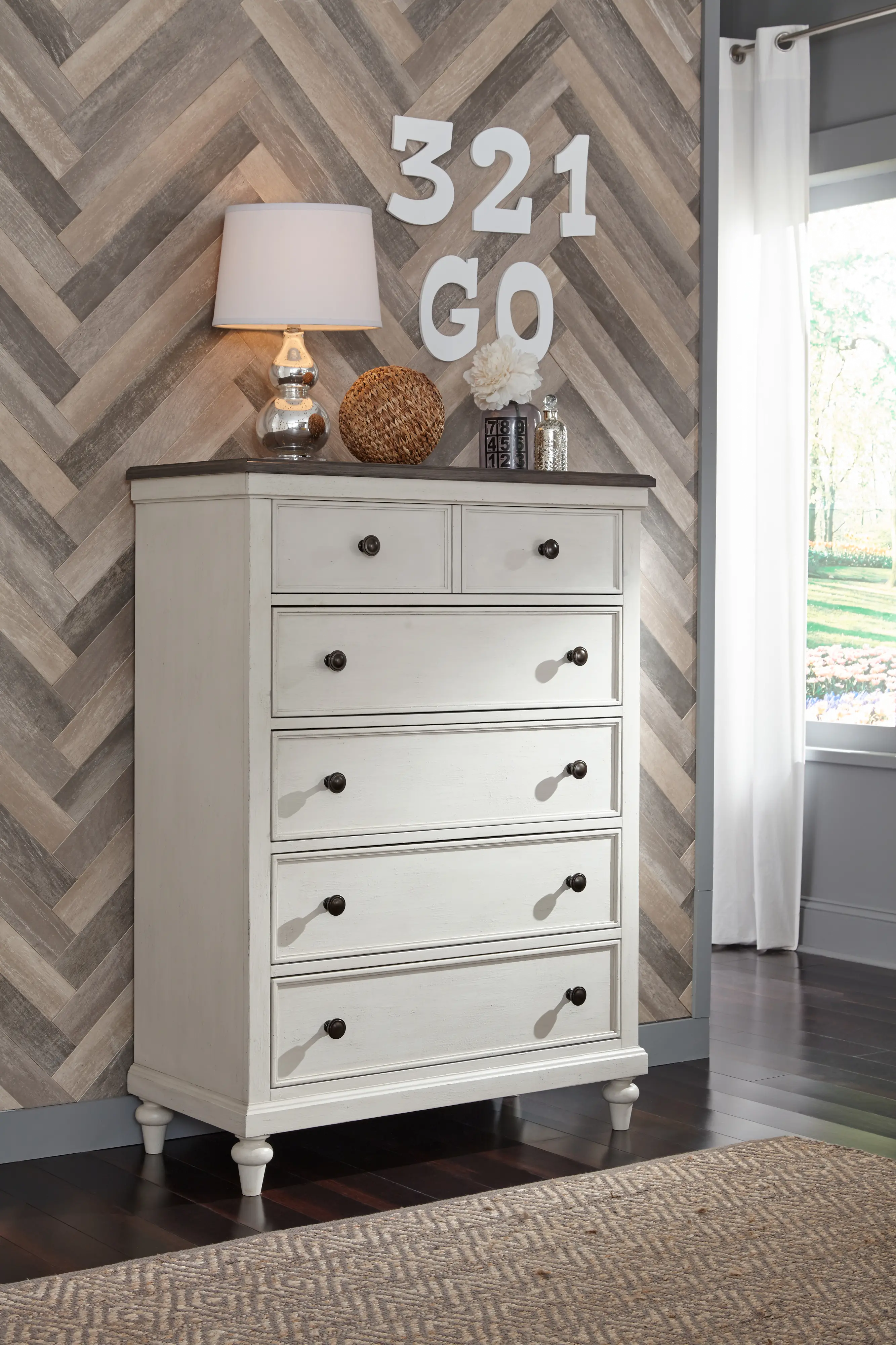 Bungalow Linen Chest of Drawers-1