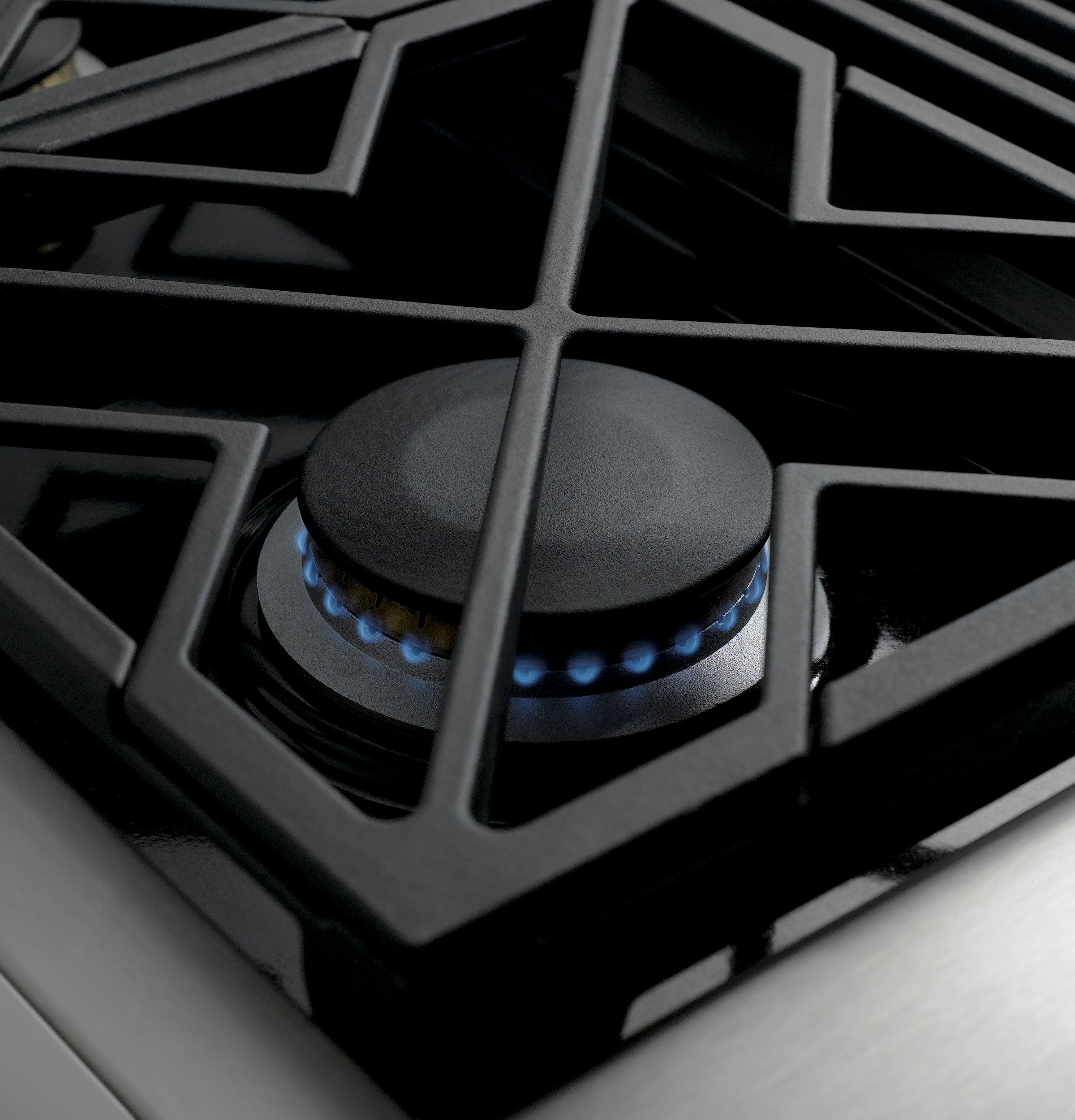 ZGU486NDPSS Monogram 48 Inch Professional Gas Rangetop with 6 Burners and Griddle (Natural Gas)-8