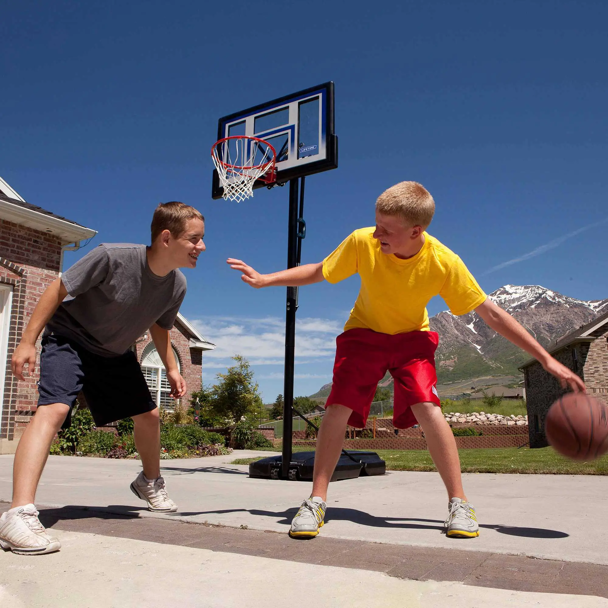 51550 Lifetime 48 in. Courtside Portable Basketball Hoop-4