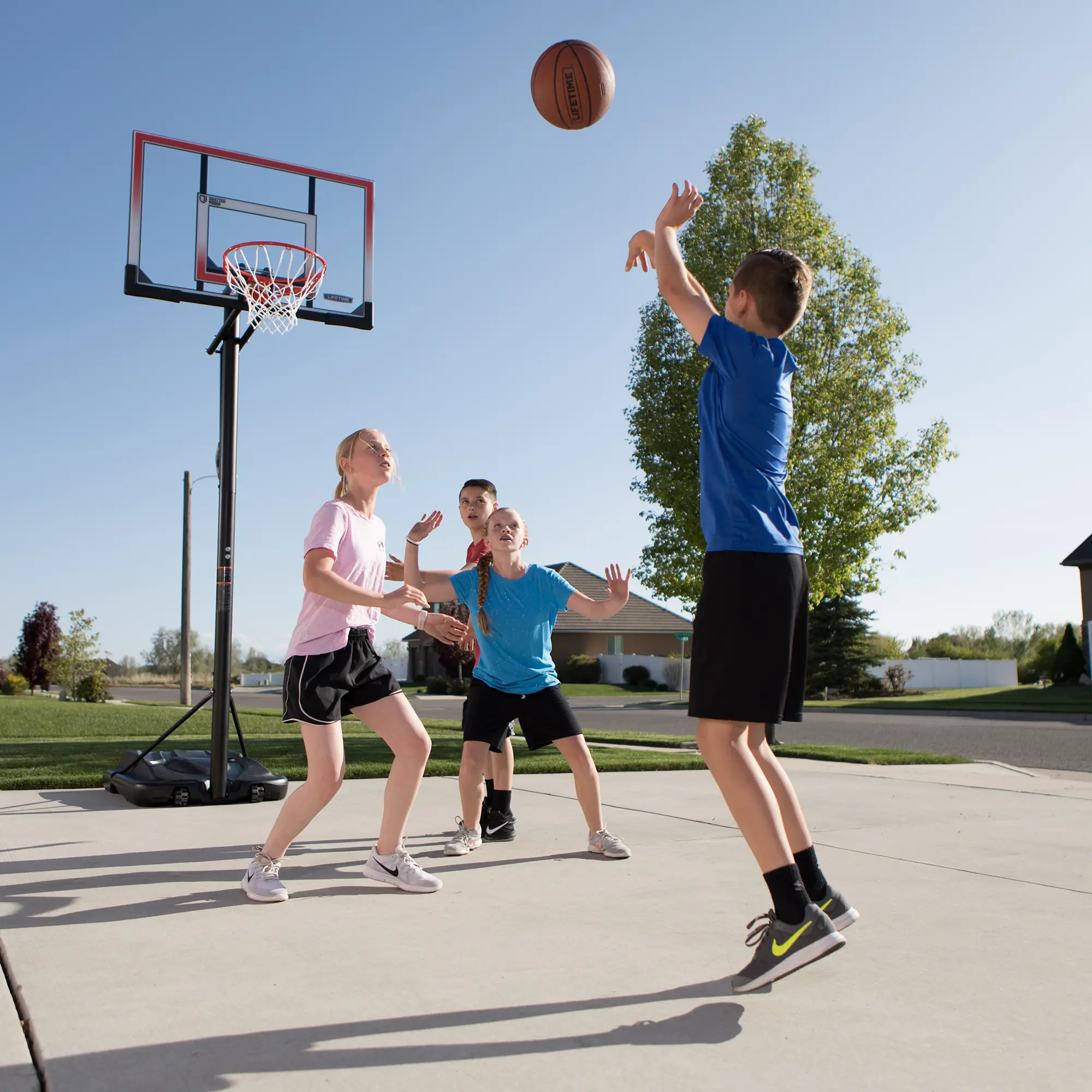 71566 Lifetime 50 inch Portable Basketball Hoop-3
