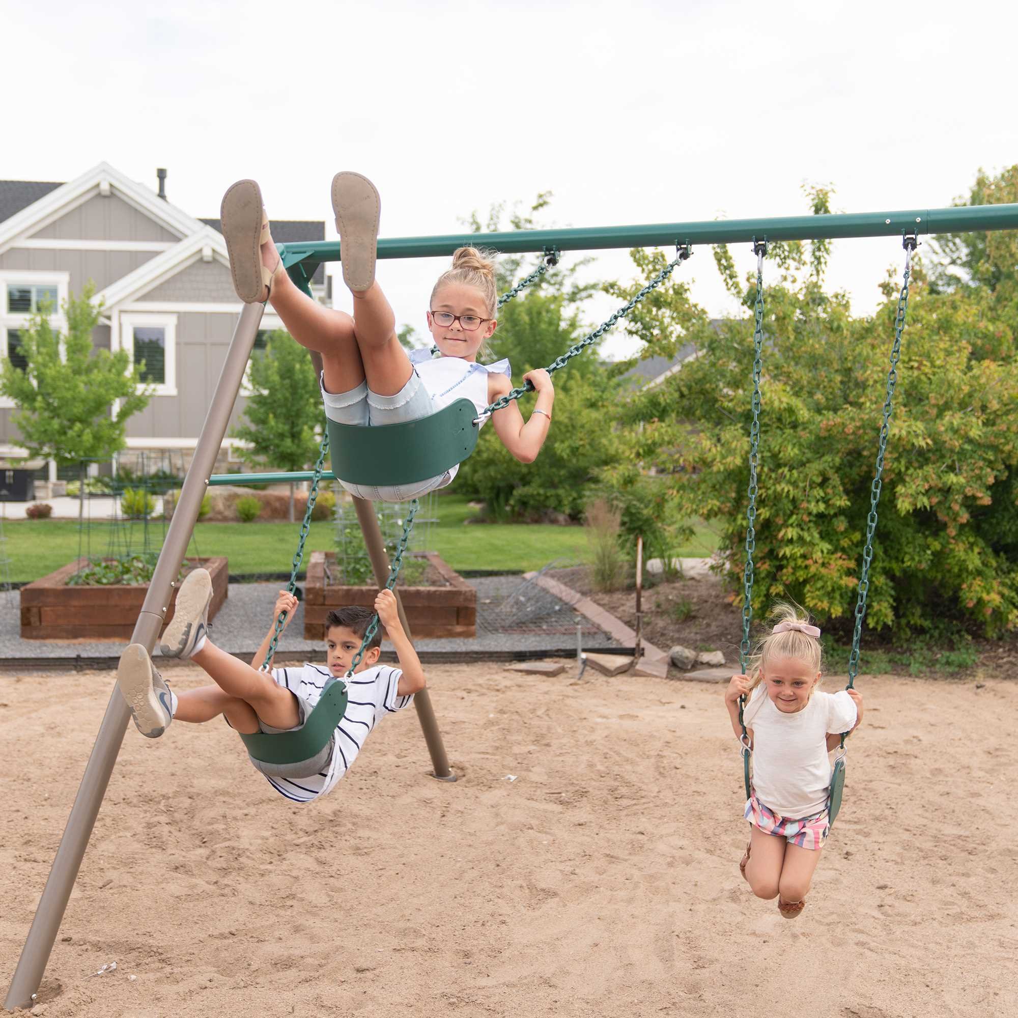 90143 Lifetime Products Monkey Bar Swing Set-6