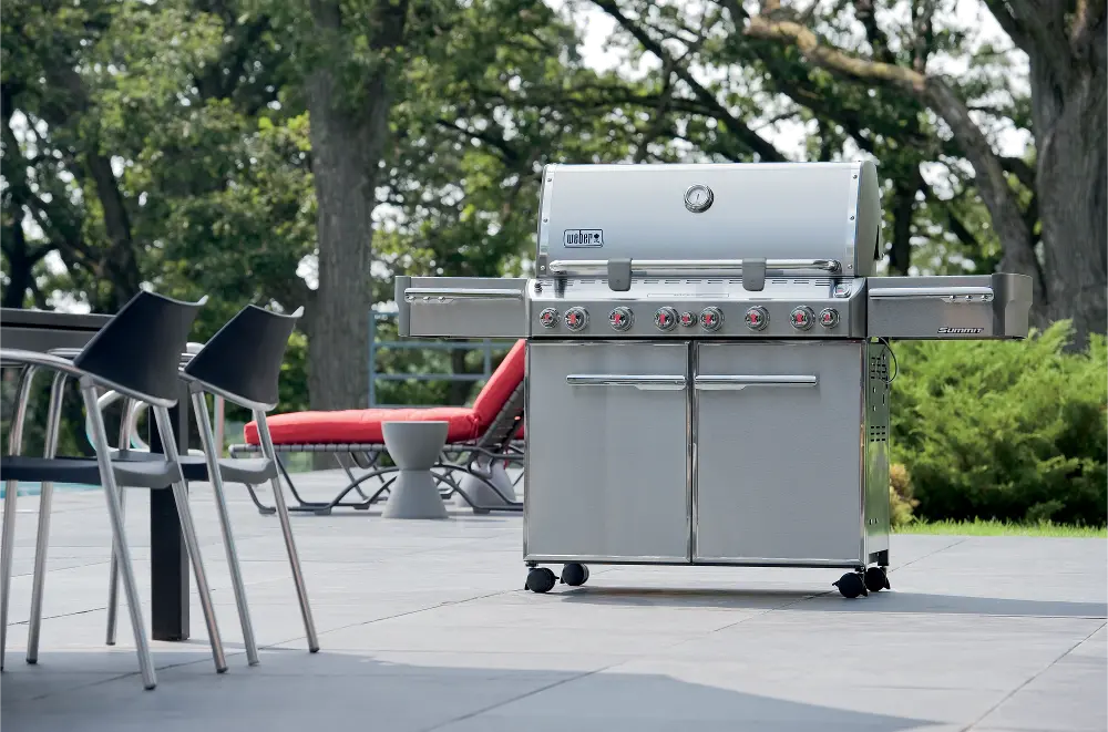 7470001,SUM,S670,NG Weber Summit Series S-670 Natural Gas Grill - Stainless Steel-1