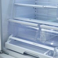 RF260BEAEWW Samsung 25.5 cu. ft. French Door Refrigerator - 36 Inch White-4