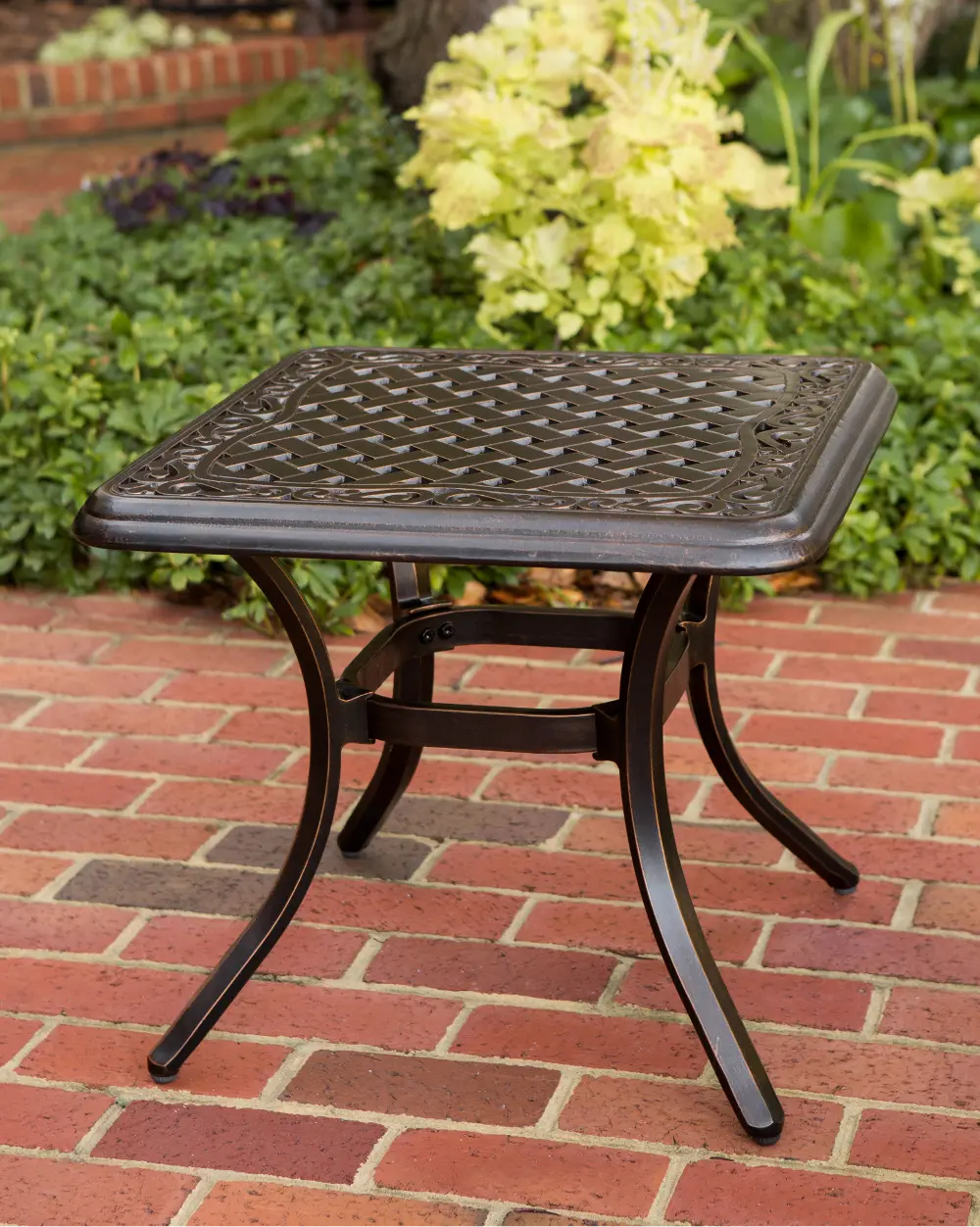 APQ08215P03/ENDTABLE Outdoor End Table-1