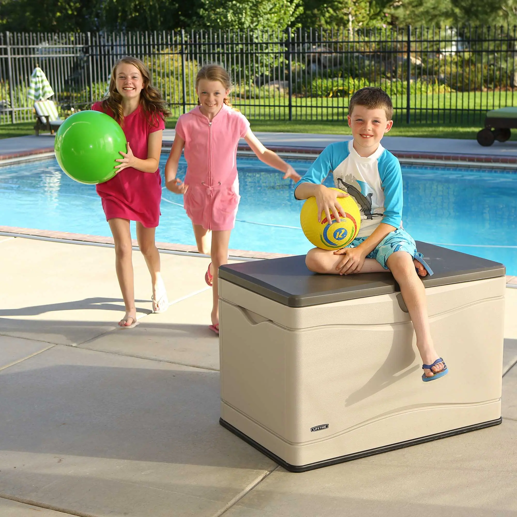 60103 Lifetime Products 80 Gallon Outdoor Storage Box-6