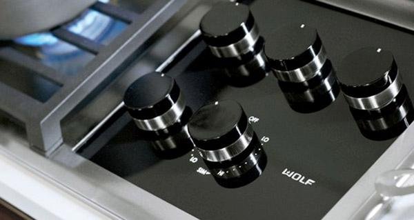 CG365T/S Wolf 36 Inch Transitional Gas Cooktop - Stainless Steel and Black-3