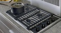 CG304T/S Wolf 30 Inch Transitional Gas Cooktop - Stainless Steel and Black-3