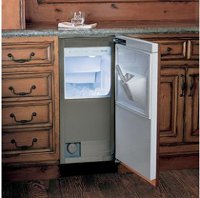 UC-15I Sub-Zero 15 Inch Ice Maker - Panel Ready
