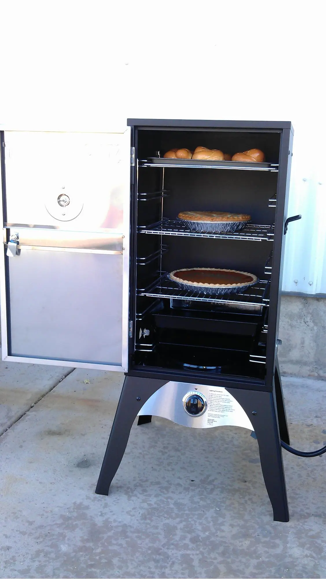 SMV18S Smoker (18 Inch) - Smoke Vault -2