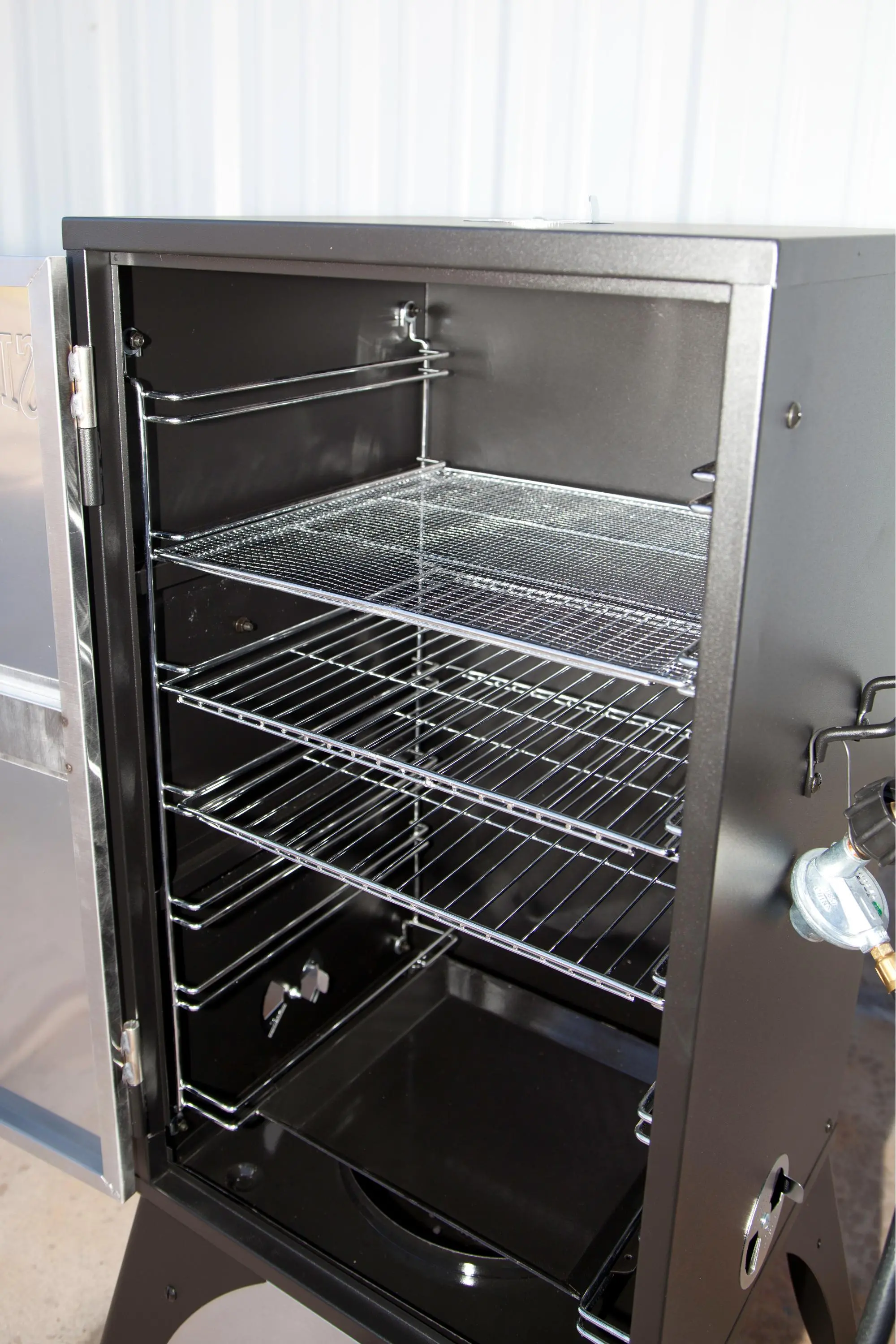 SMV18S Smoker (18 Inch) - Smoke Vault -4