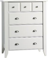 F0470246 Matte White 4-Drawer Chest - Relaxed Traditional