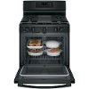 JGB700DEJBB GE Gas Range with Integrated Non-Stick Griddle - 5.0 cu. ft. Black-4