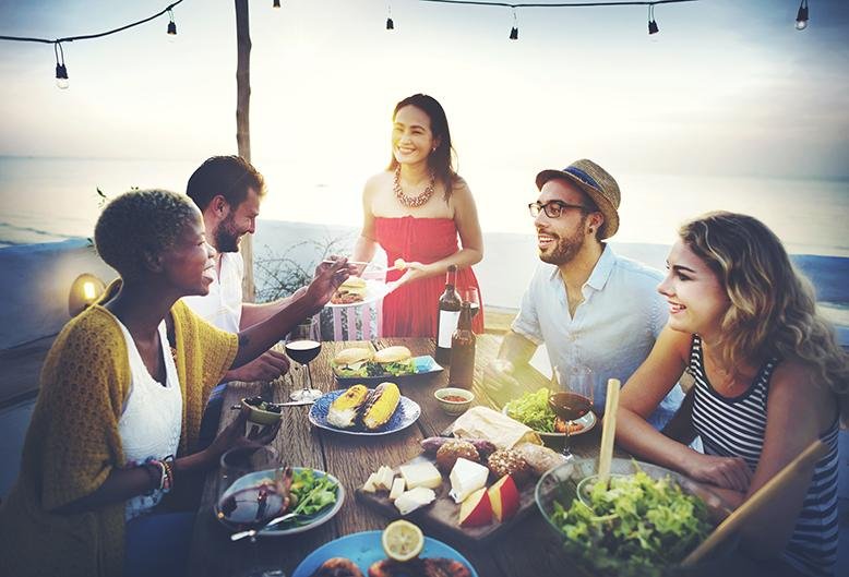 outdoor dinner party