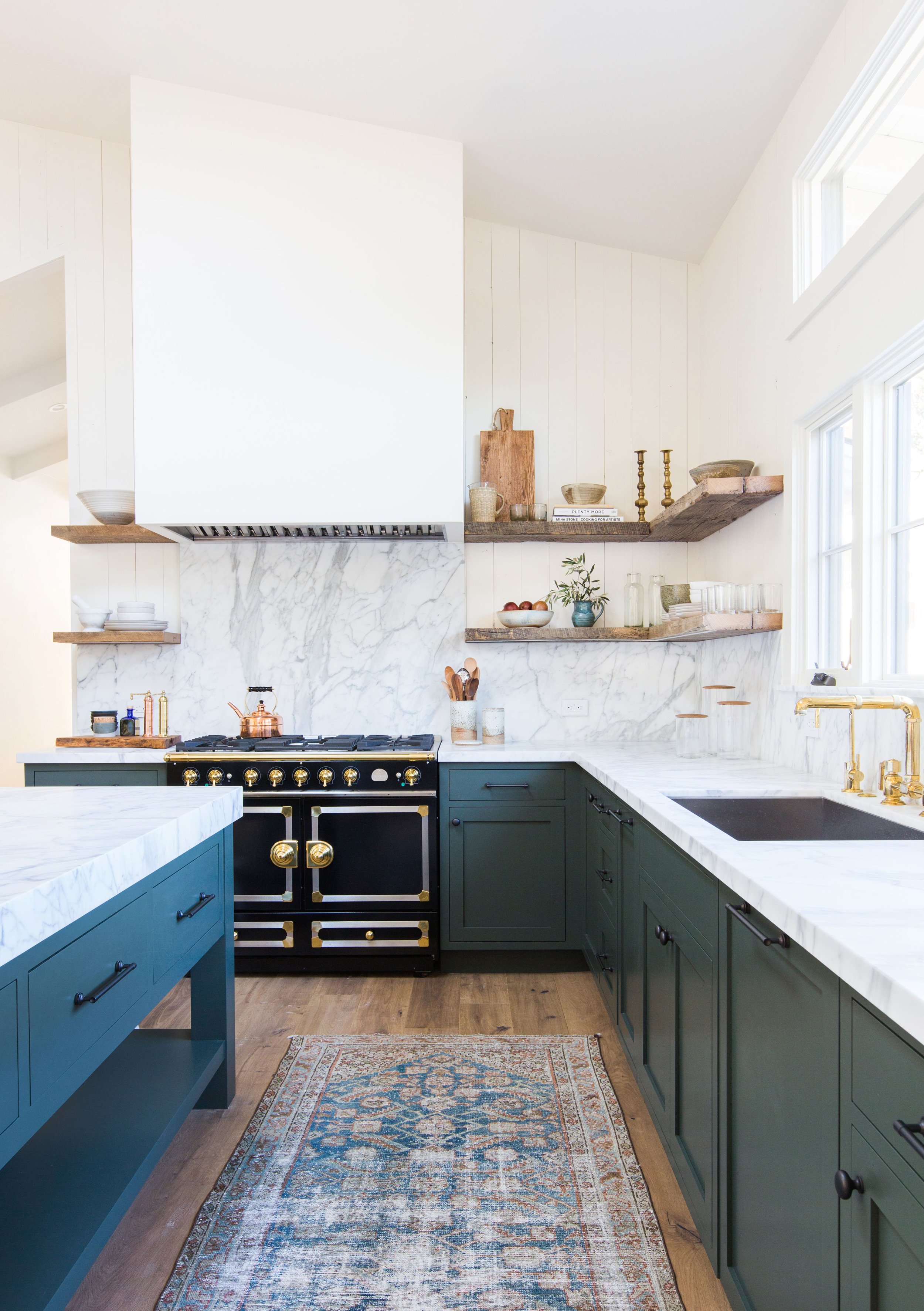 Trend Alert: No Upper Kitchen Cabinets! | RC Willey Blog