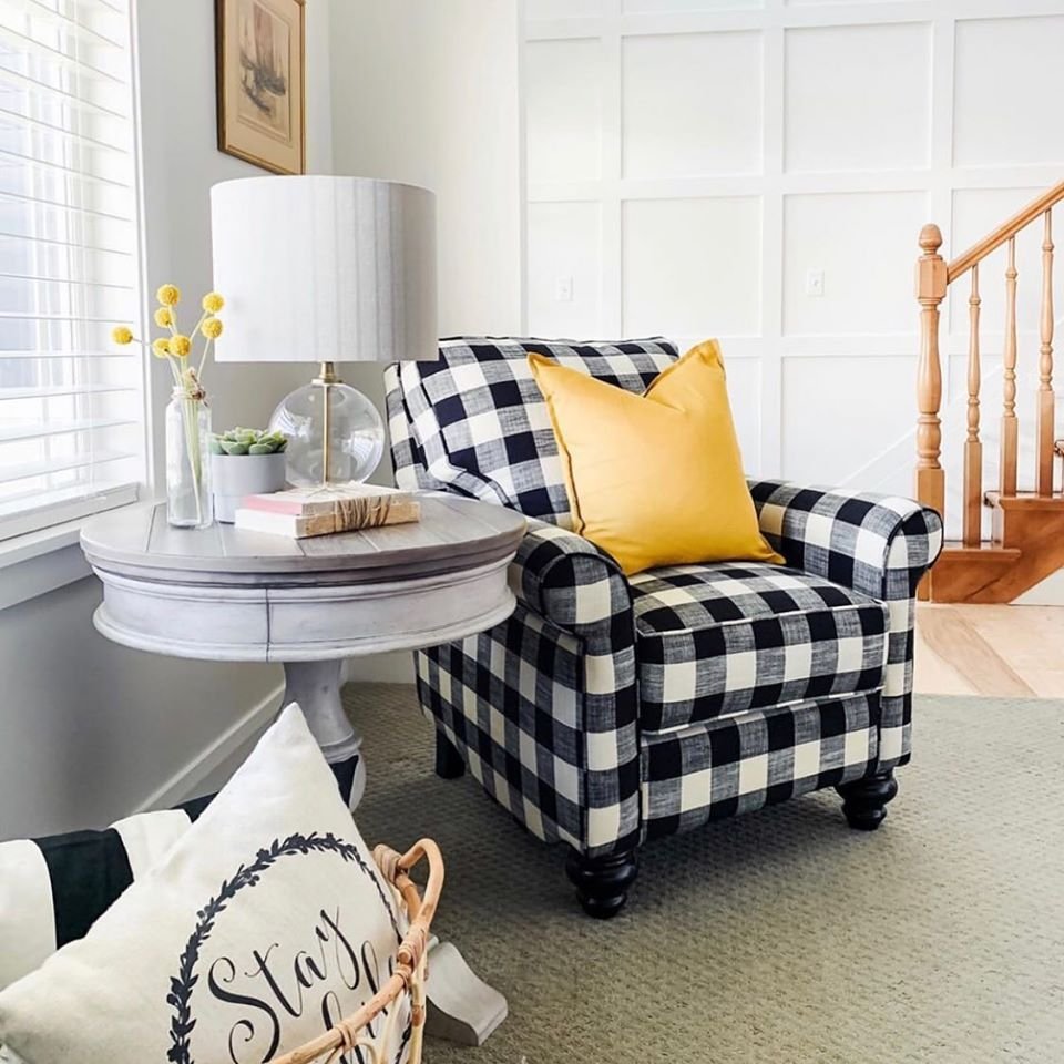 Farmhouse plaid accent chair