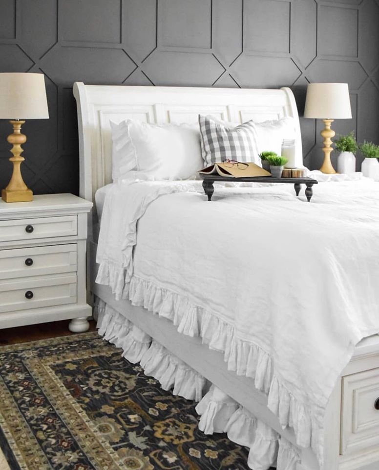 Farmhouse bedroom set 