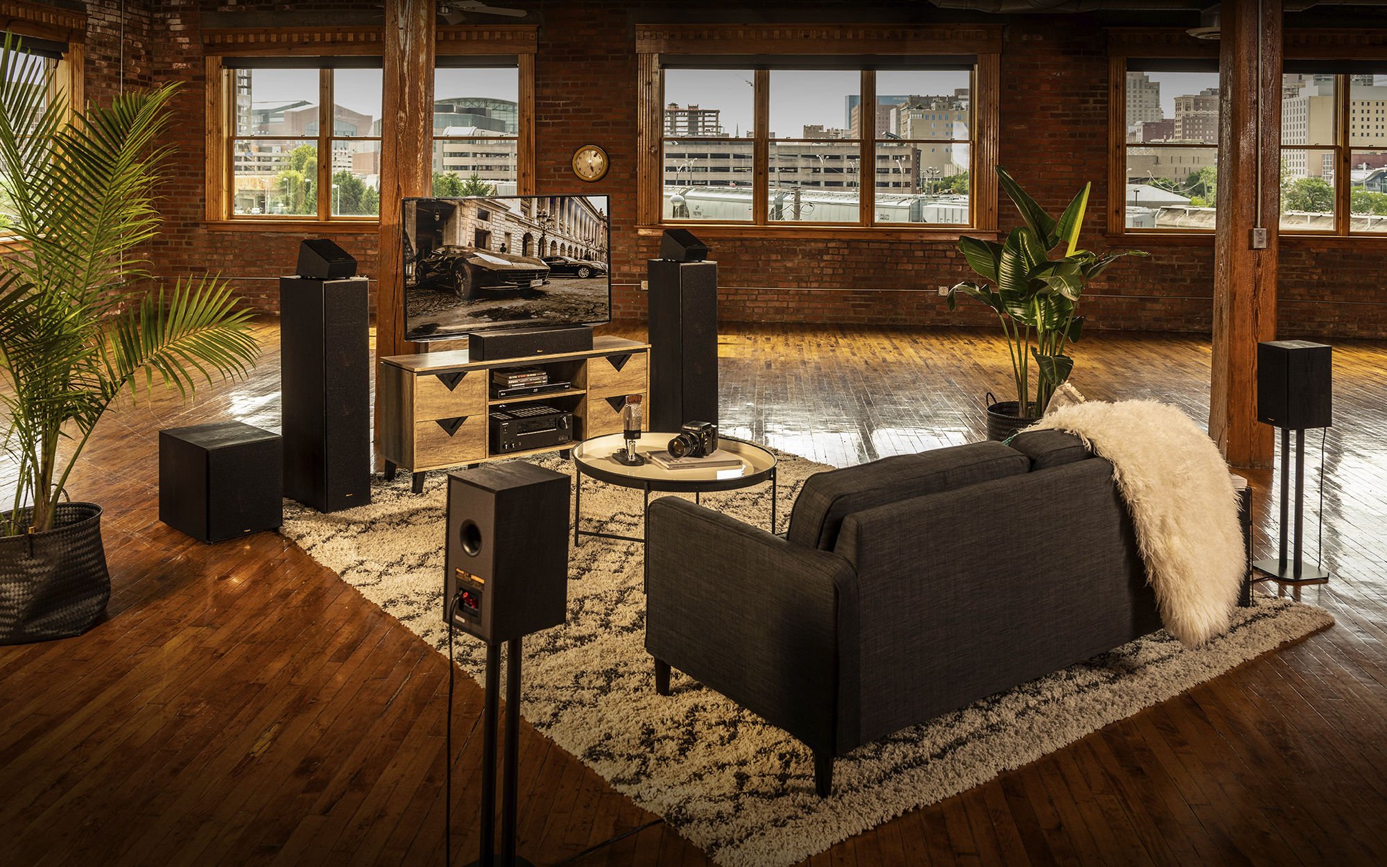 Living room showing off the Klipsch speakers