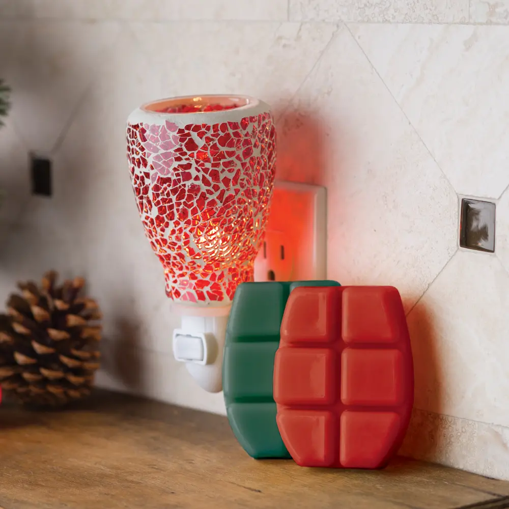 Crackled Red Glass Pluggable Holiday Gift Set - Candle Warmers-1