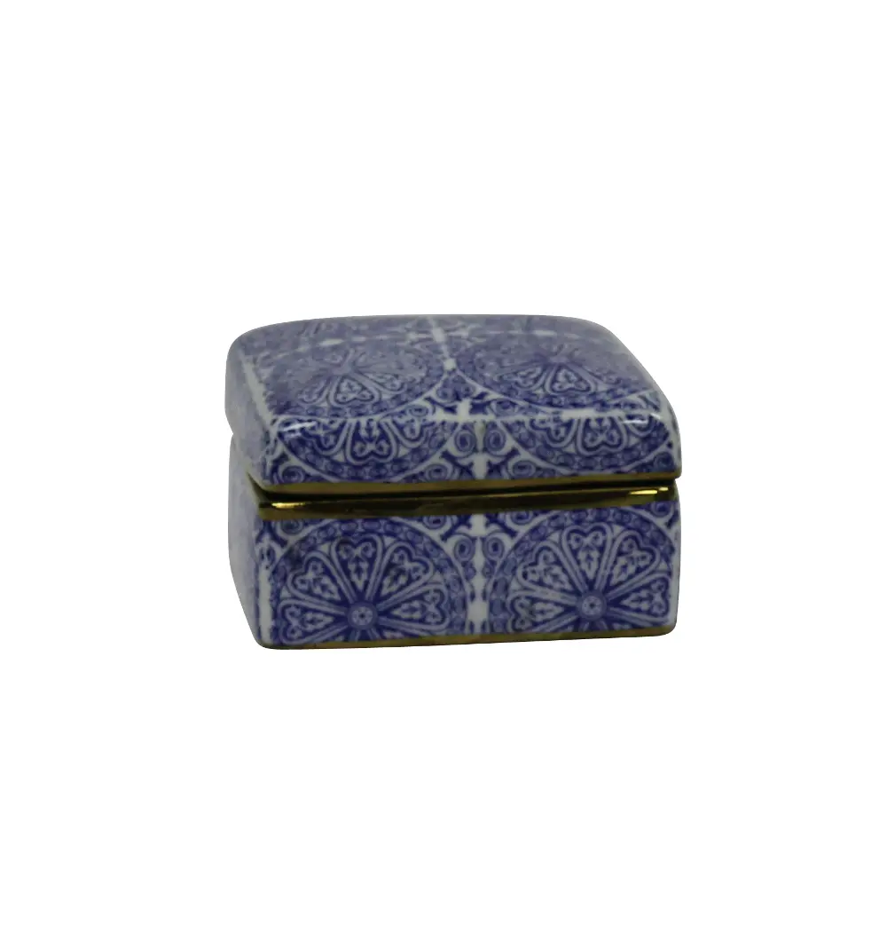 4 Inch Blue and White Lidded Box-1