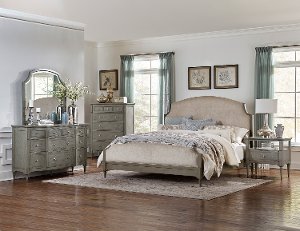 Buy a queen bedroom set at RC Willey Buy a queen bedroom set at RC Willey