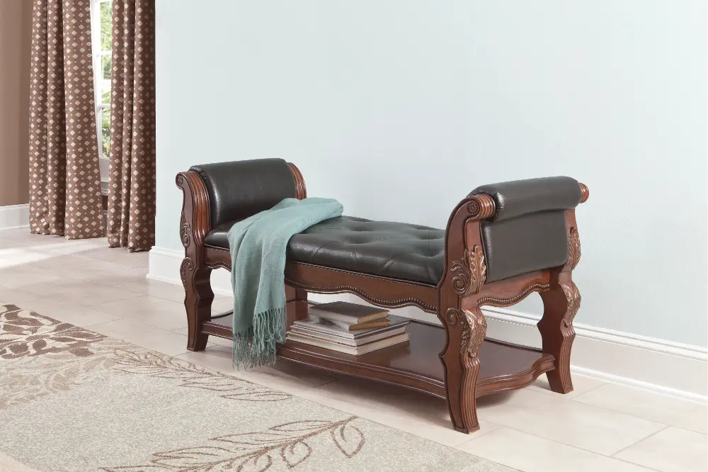 Traditional Upholstered Bench - Ledelle-1