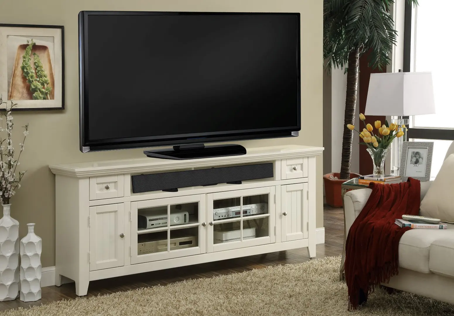 RC Willey - Great Deals on 72″ TV Stand!