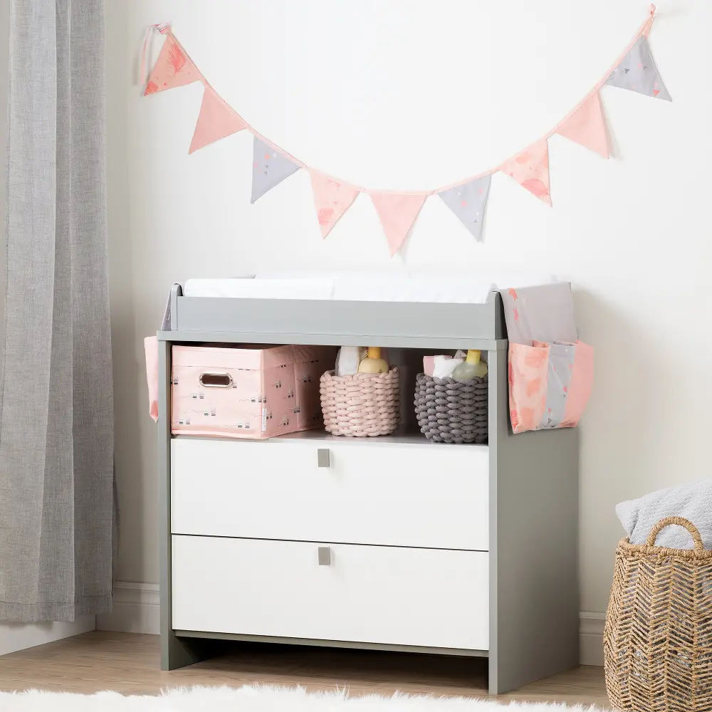 100270 Cookie Gray Changing Table with Runner and Pennant Banner-1